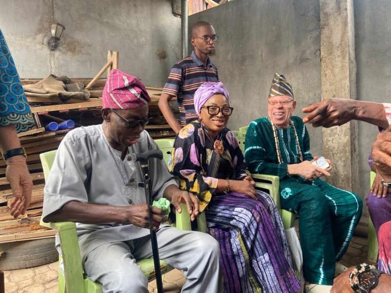 Elegebeji Meets APC Women, Party Leaders In Sagamu, Reaffirms Commitment To Remo Development